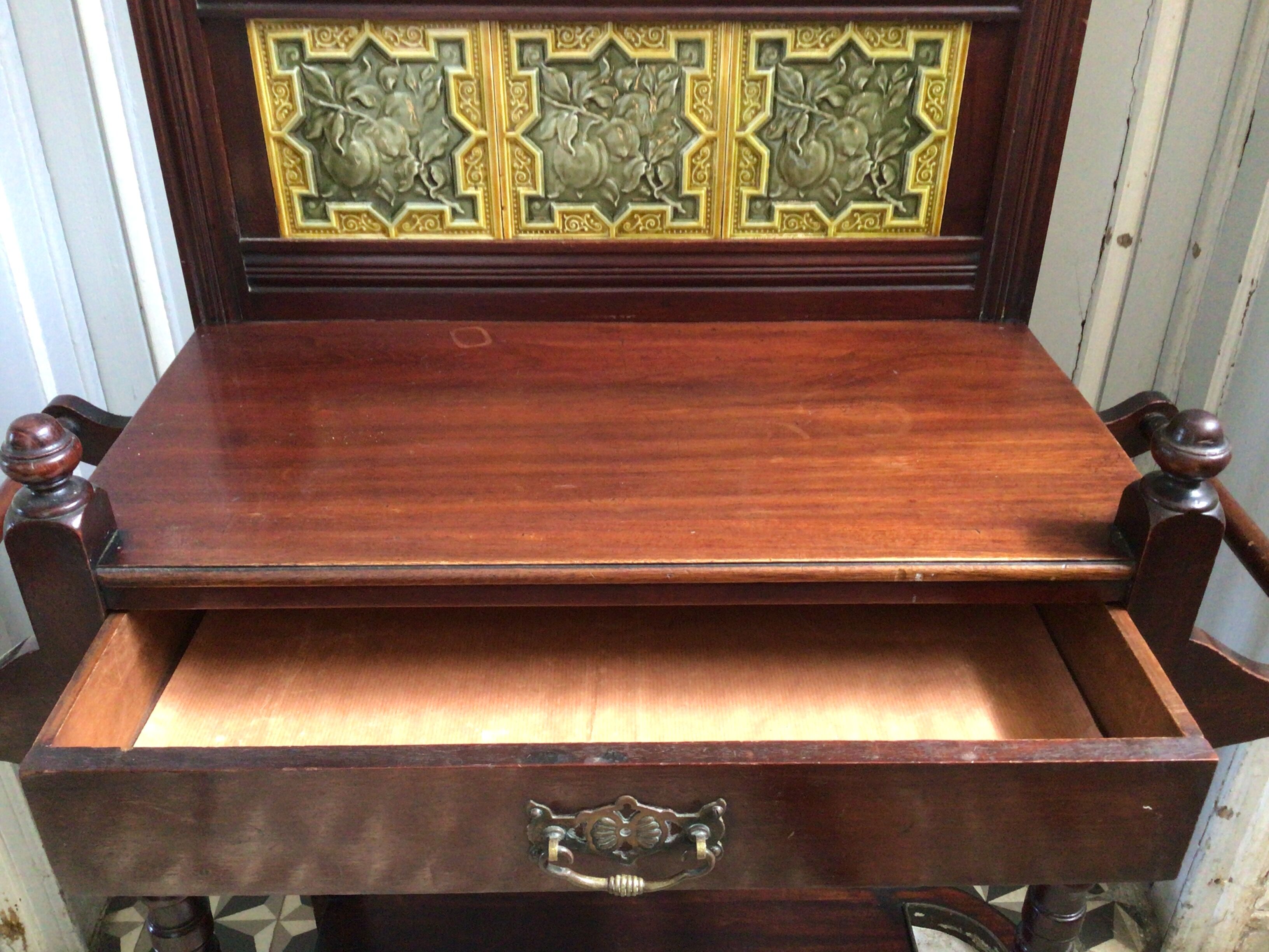 Entrance cloakroom with english coat rack art nouveau