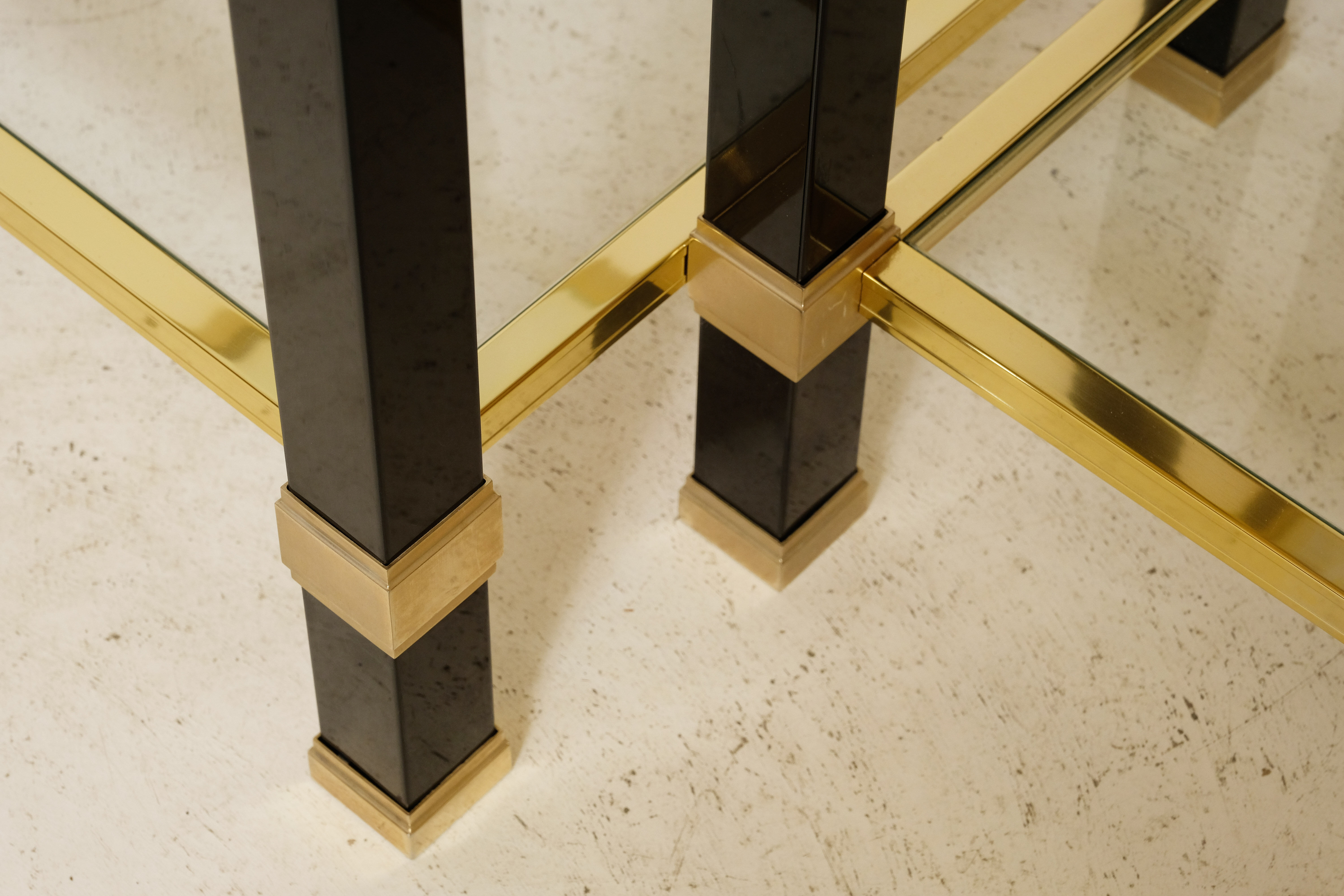 Paire de tables d’appoint ou chevets par Pierre Vandel 1970