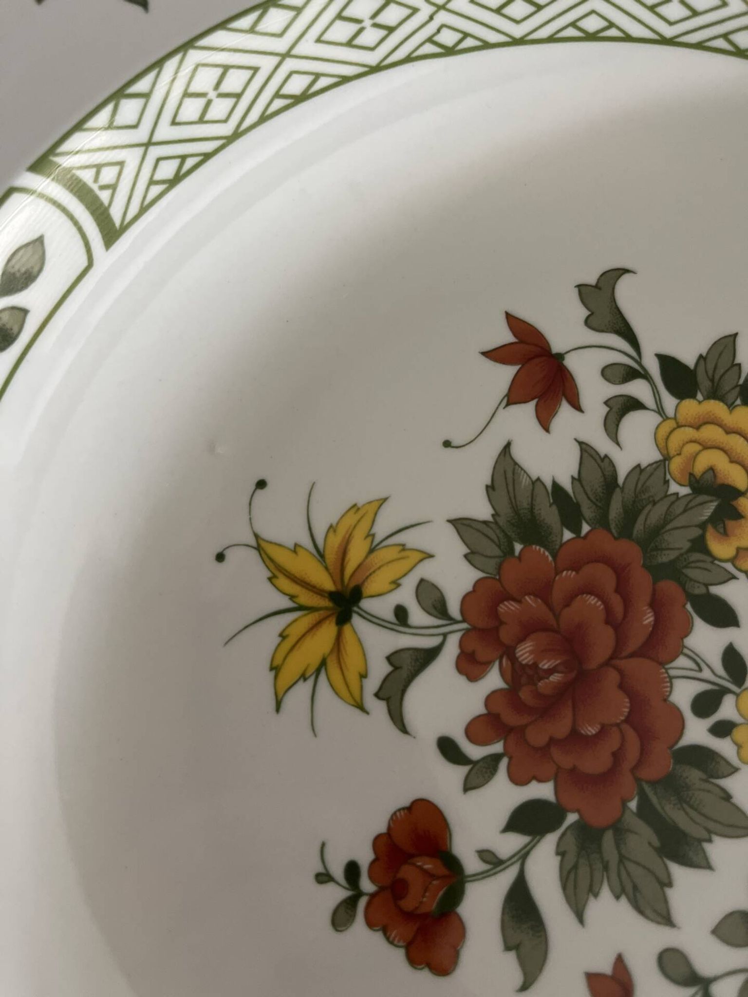 12 deep plates and serving platter Villeroy & Boch Summer Day
