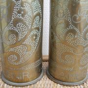 Paire vases douilles gravées art tranchées ww1 trench art