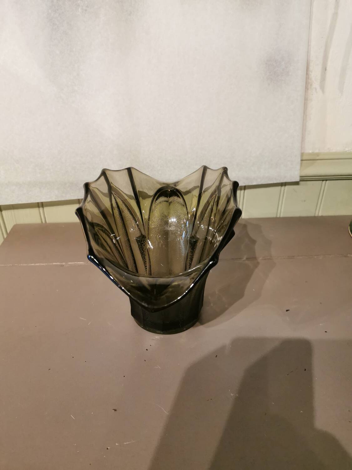 Art Deco vase in polished and frosted smoked glass