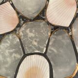 Mother-of-pearl suspension