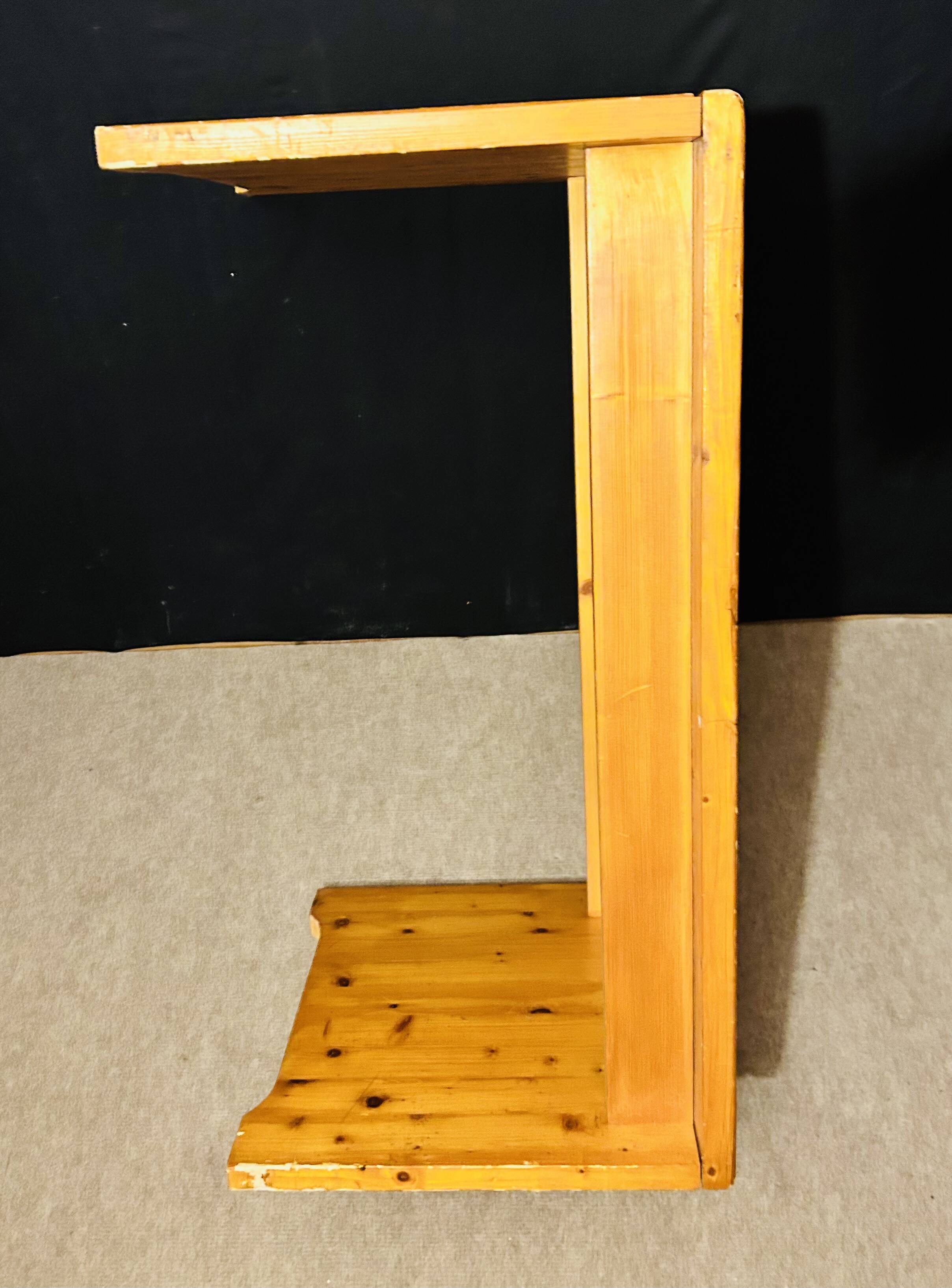 selected by Charlotte Perriand coffee table les Arcs