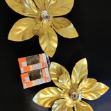 Golden wall leaf sconces