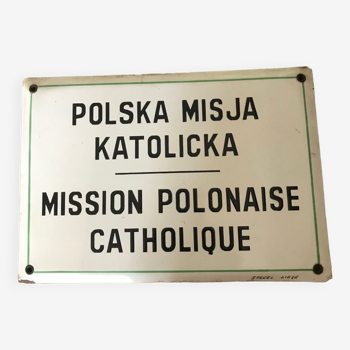 Enamelled plaque