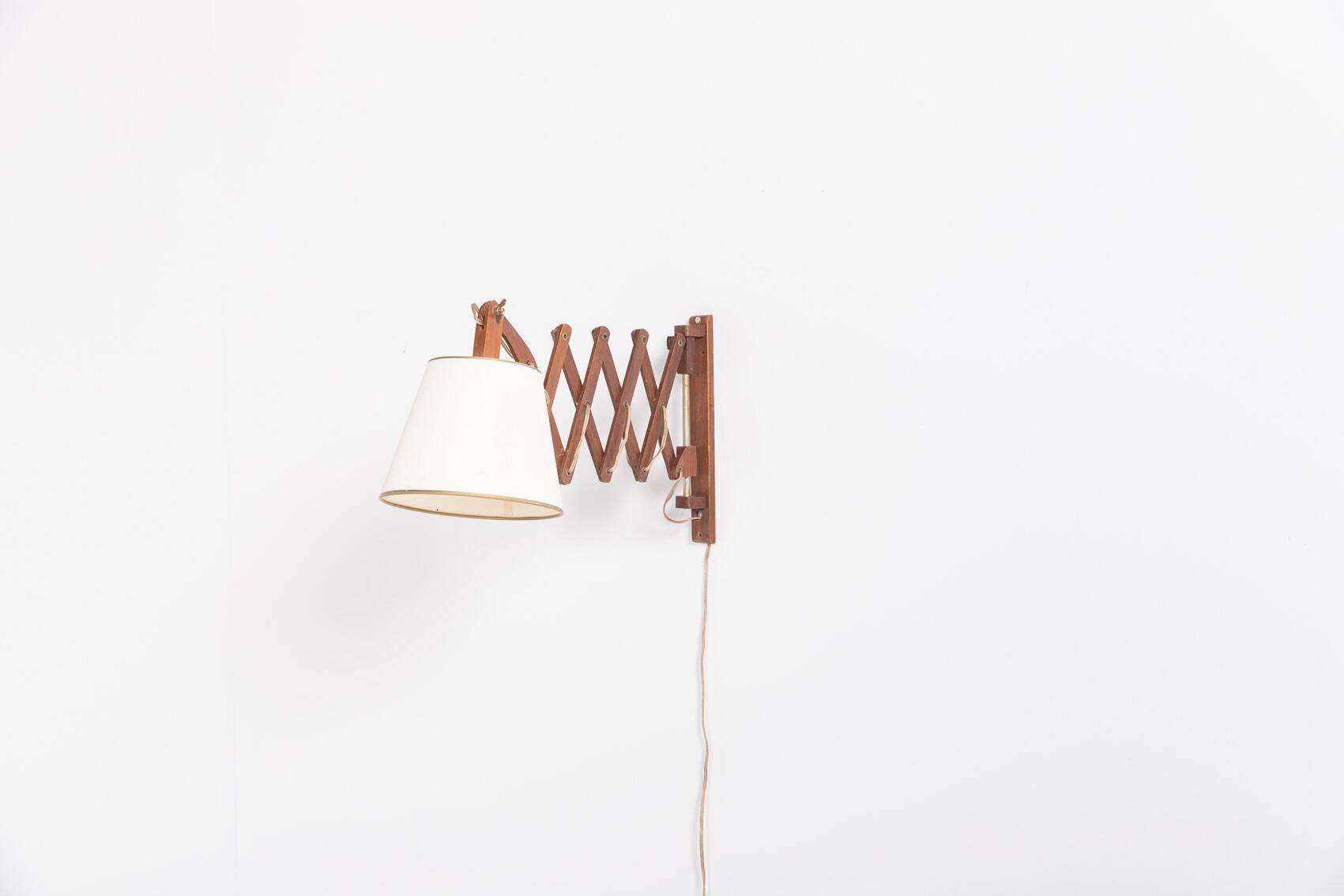 Scandinavian design scissors wall lamp, 1960’s