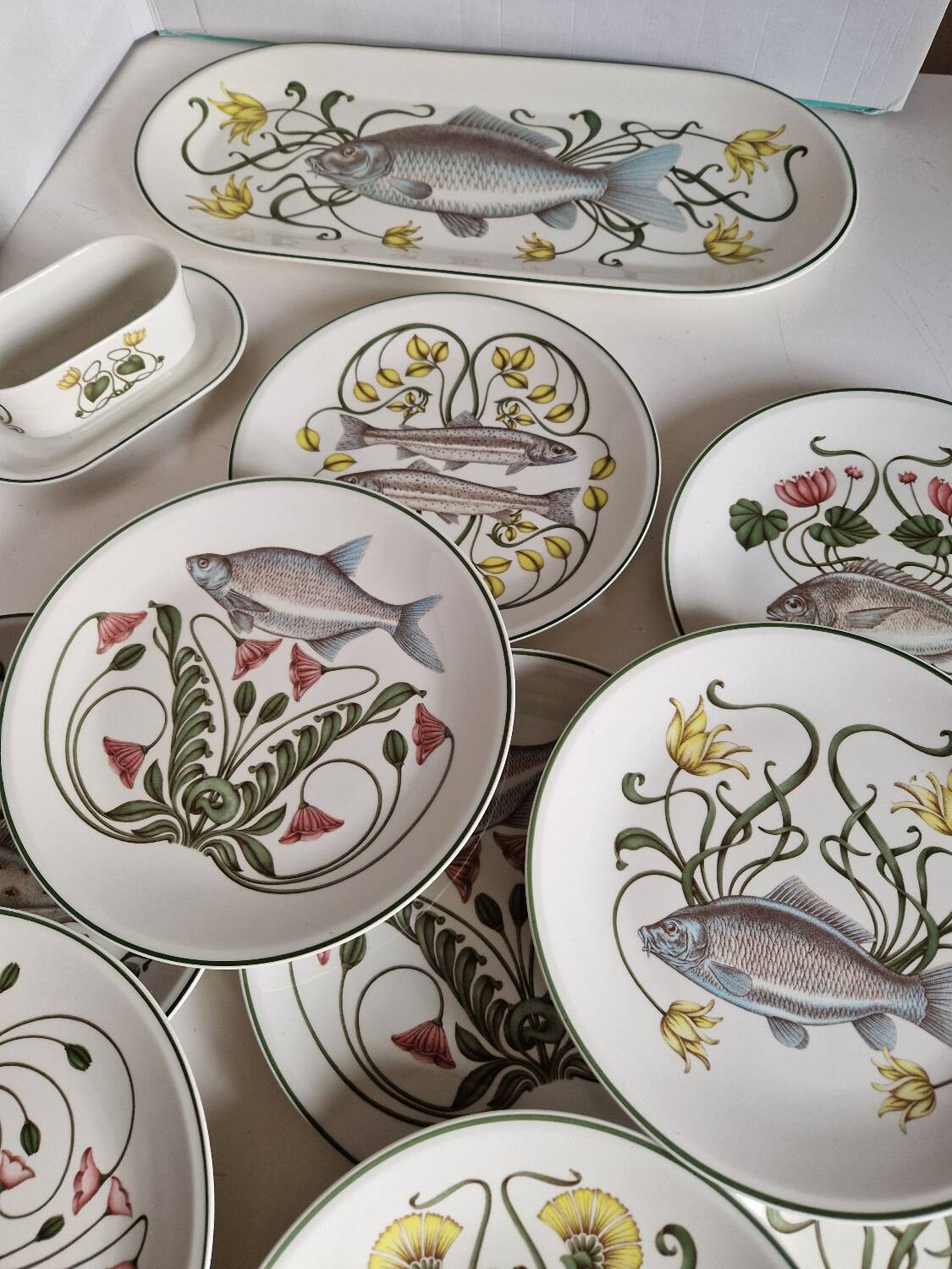 Villeroy and Boch fish service