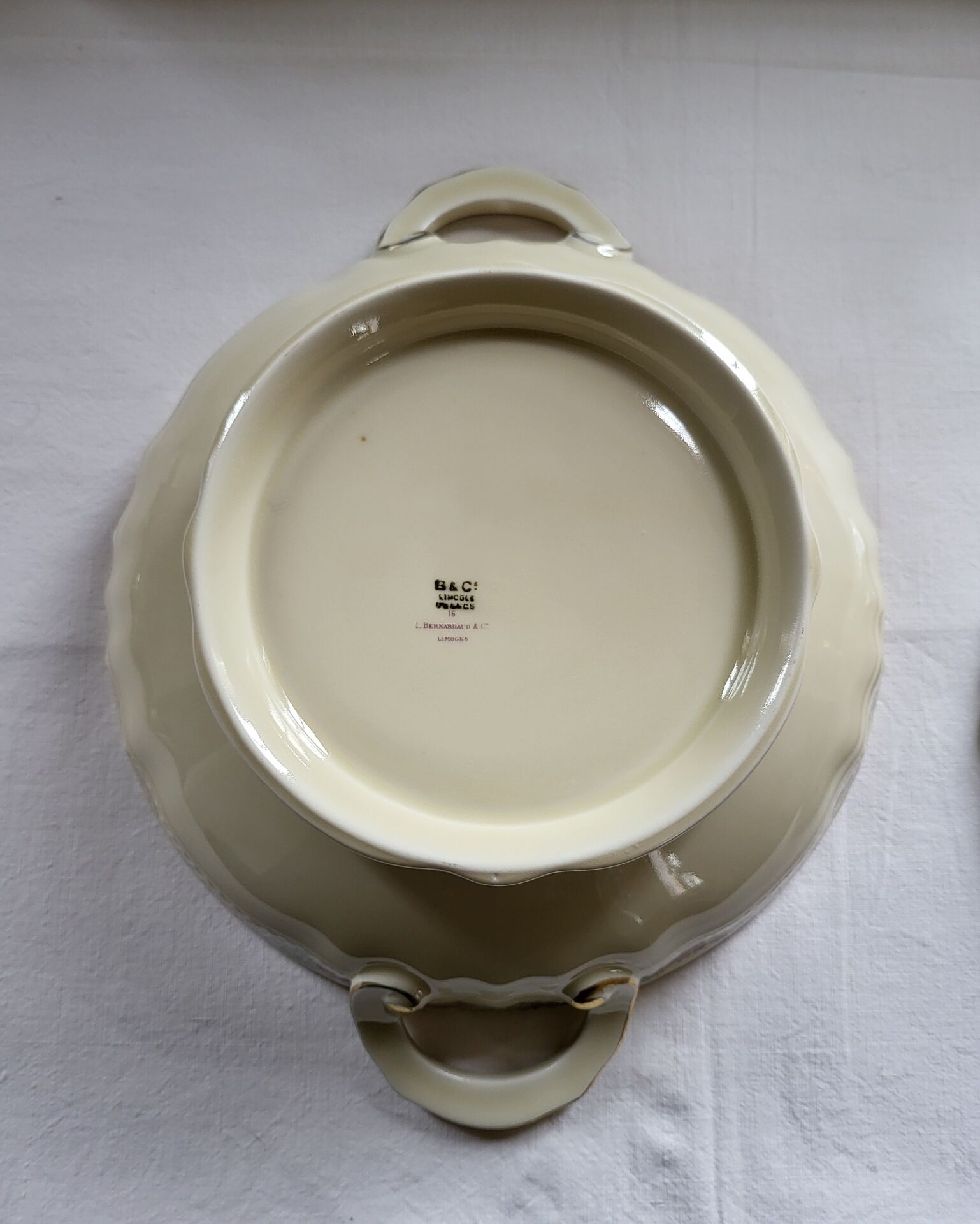 Limoges Bernardaud Soup Tureen in Porcelain