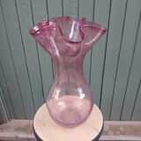 Pink bubble glass corolla vase