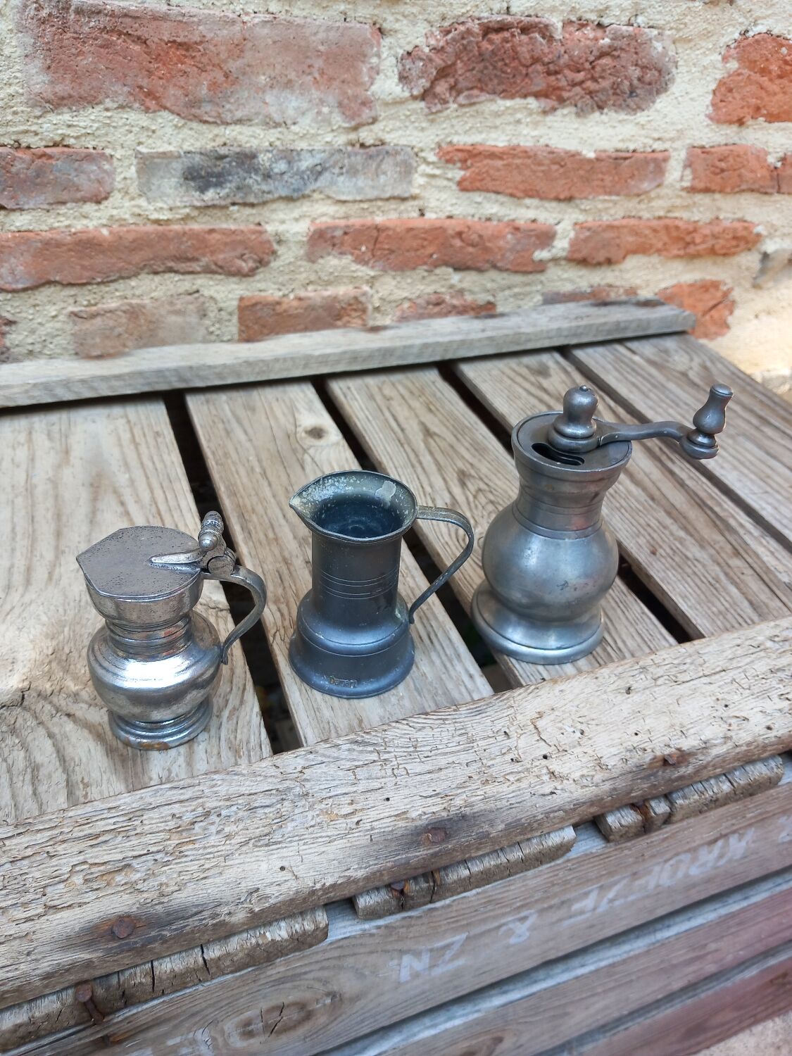 1 set of 20 pewter objects