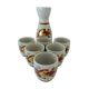 Service à saké en porcelaine d'extrême-orient composé d'un carafon et de six gobelets
