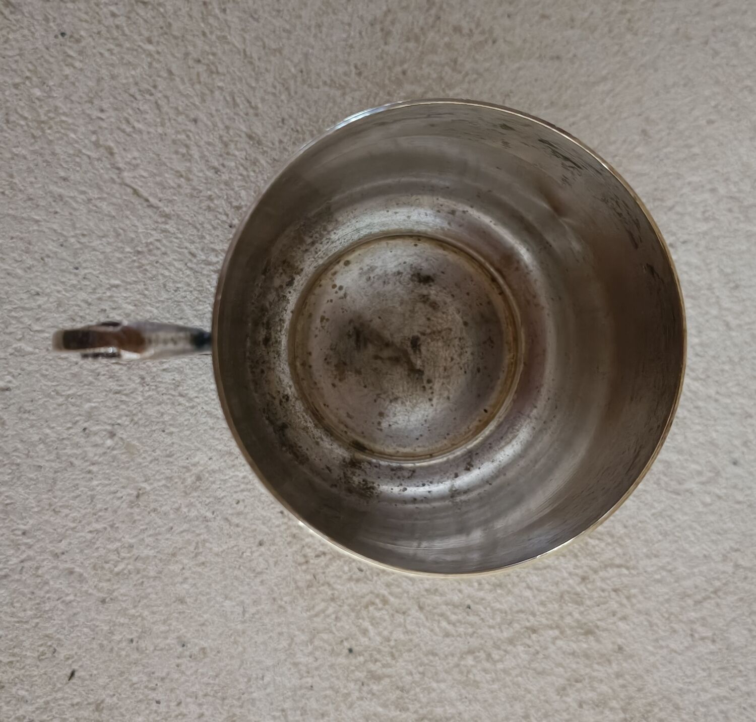 Silver metal cup monogram LJ