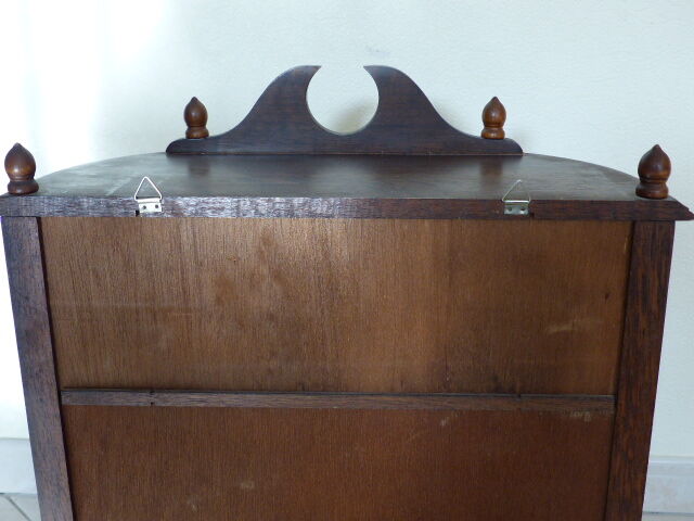 Solid wooden wall shelf