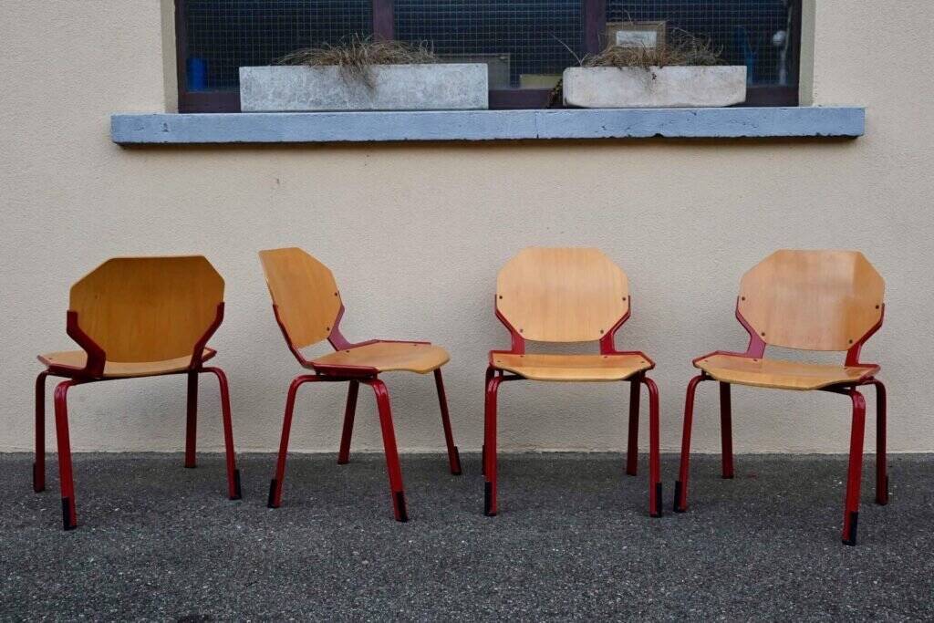 Set of 4 Design Chairs Rio Fröscher 1985 Postmodern Red Wood