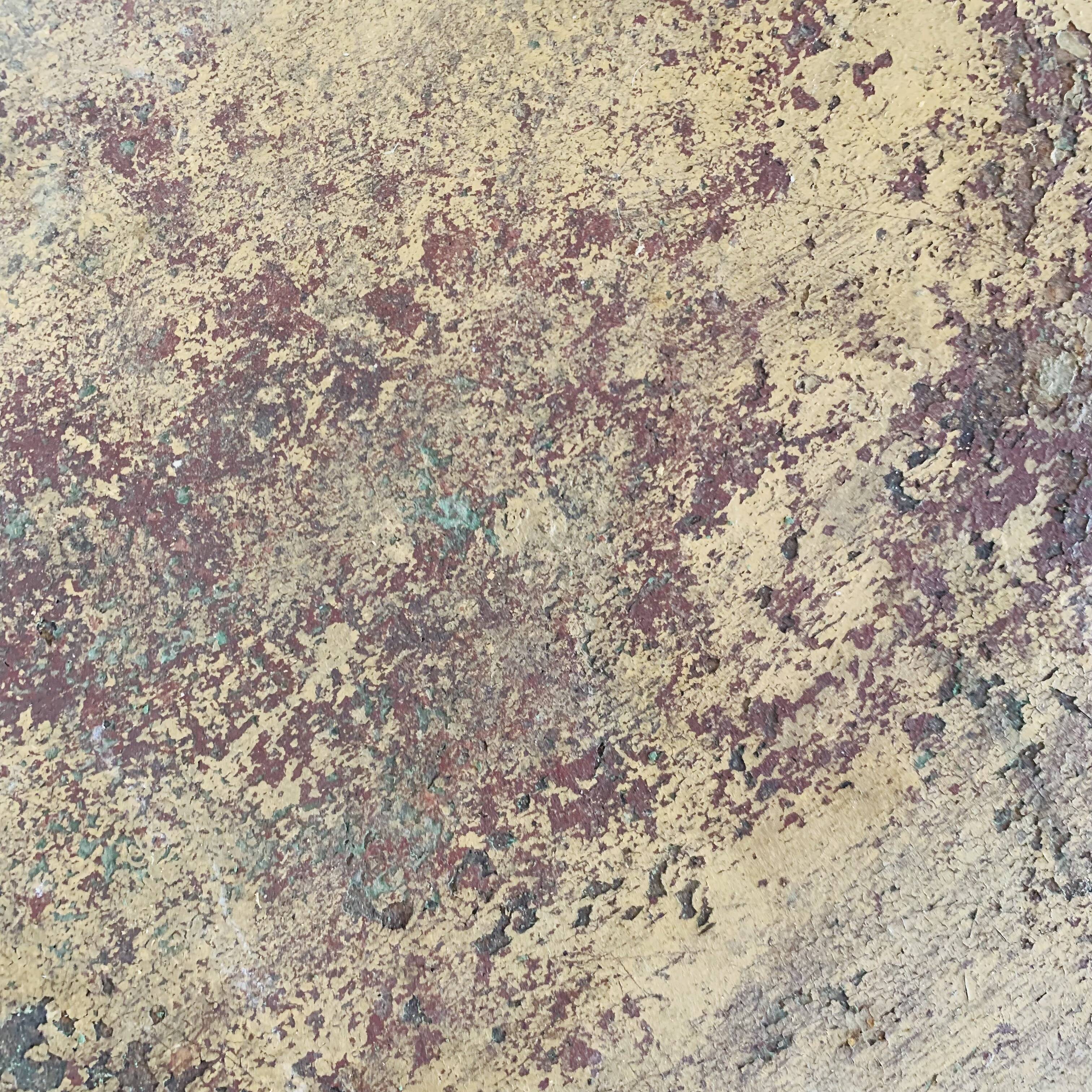 Pedestal table / small folding round table