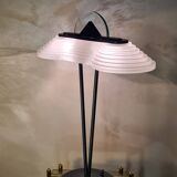 Memphis stijl milan style desk lamp, art nouveau molded glass 1970 to 80