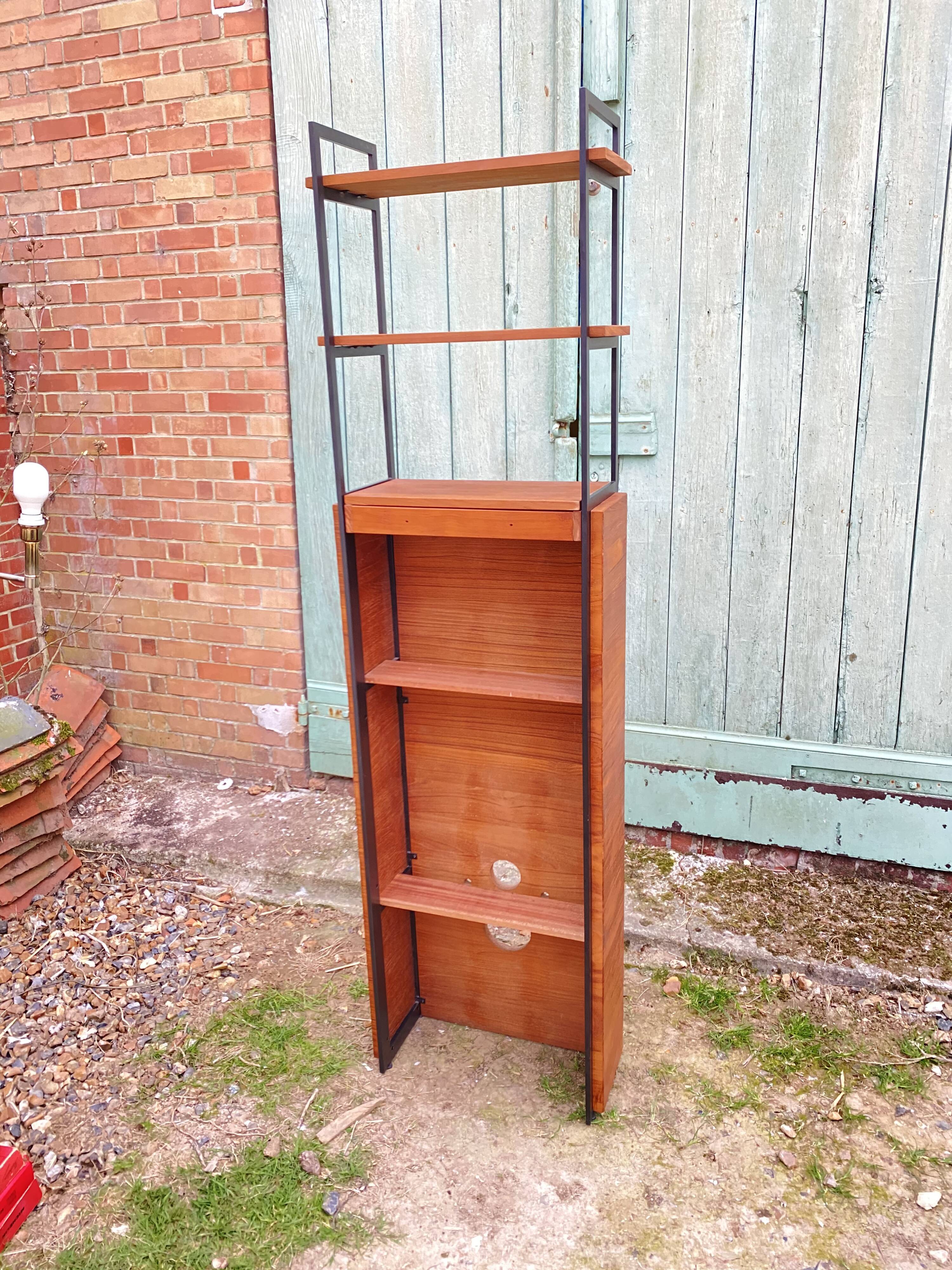 Vintage library/shelf