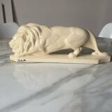 Fontinelle crackled ceramic walking lion