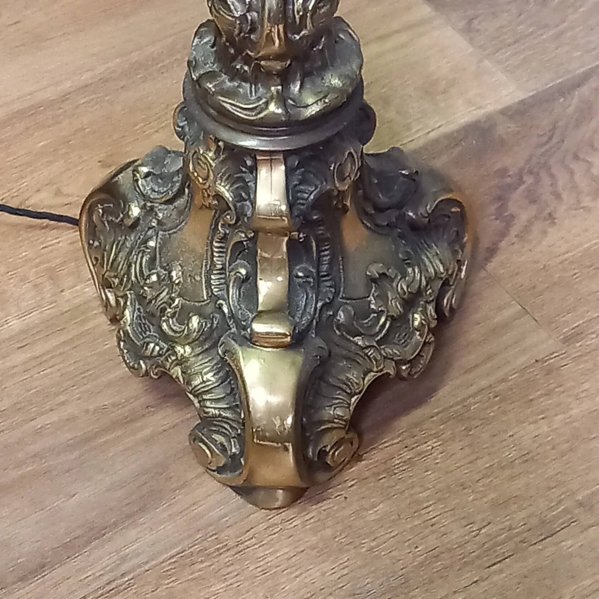 French Baroque standing bronze floor lamp
