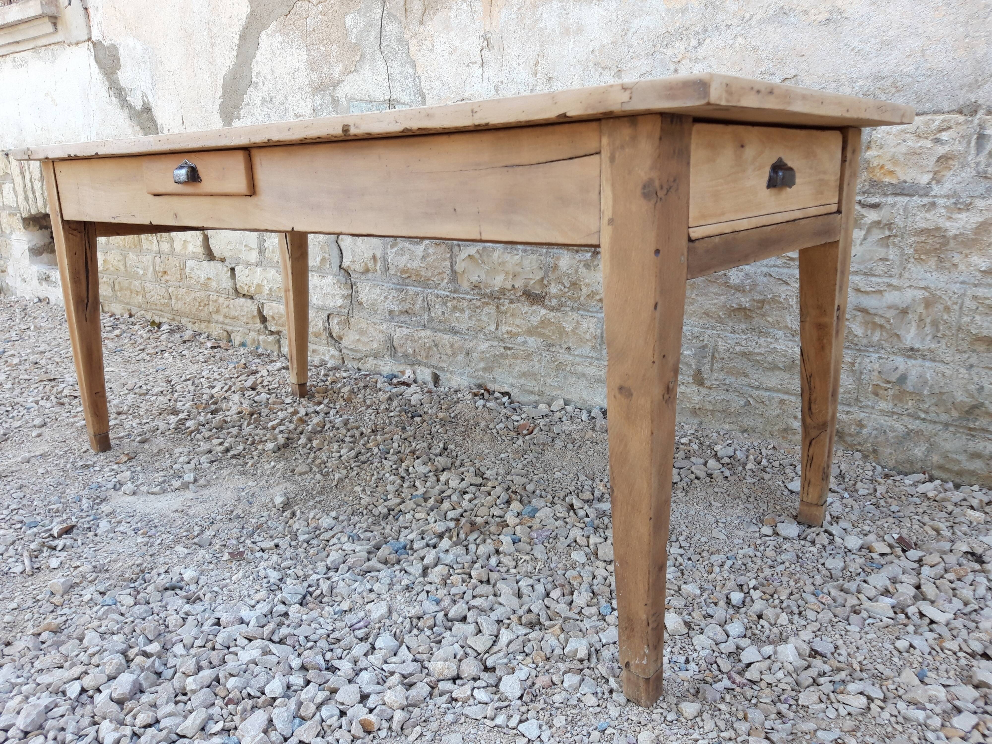 Firm table bressane brut XIXth