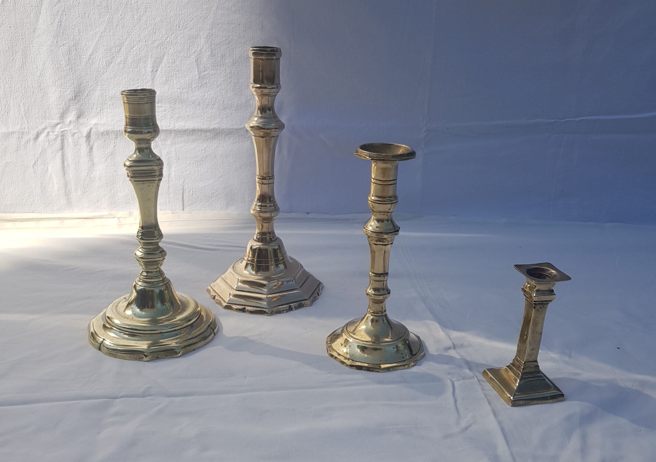 Lot of 4 chandeliers golden bronze 18th and 19th