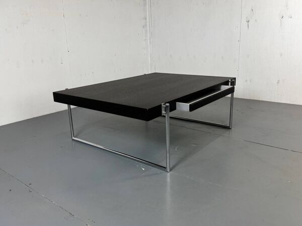 Table basse en bois massif noir et acier tubulaire de style Bauhaus, Allemagne