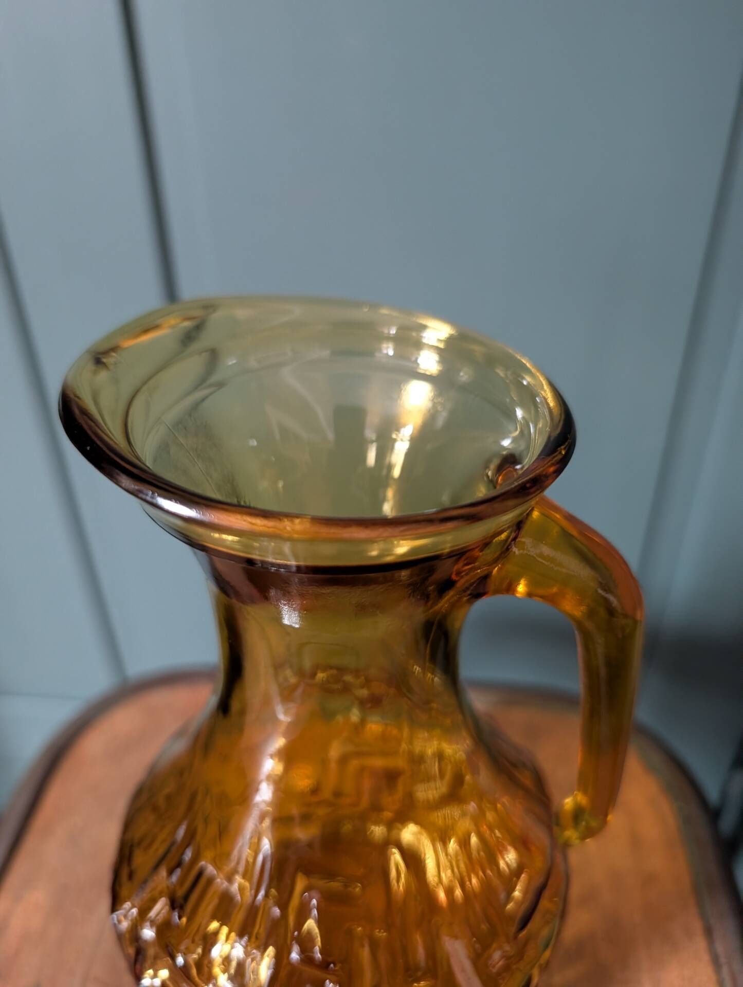 Amber glass carafe with geometric design – 1960s/70s