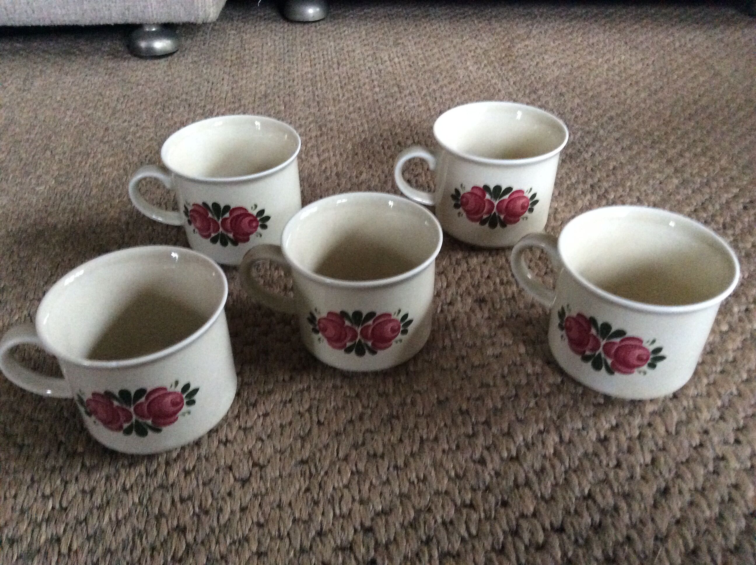 Series of 5 cups