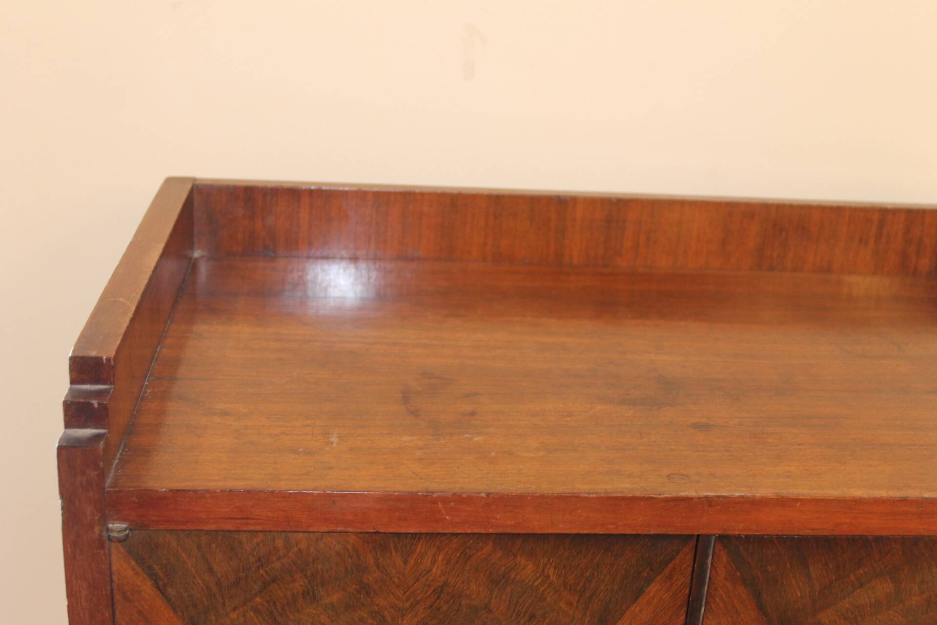Meuble d'appoint art Deco, 1930