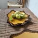 2 assiettes « feuille » céramique jaune