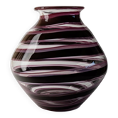 Vase en verre Murano XXL en verre clair avec des rayures violettes, verre d'art italien des années 1970.