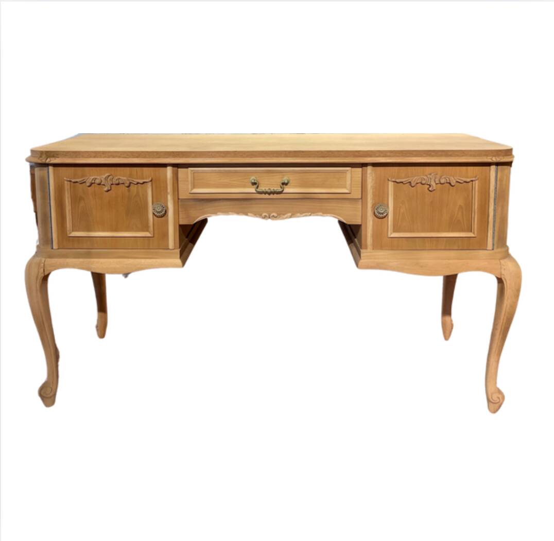 Airbrushed desk dressing table