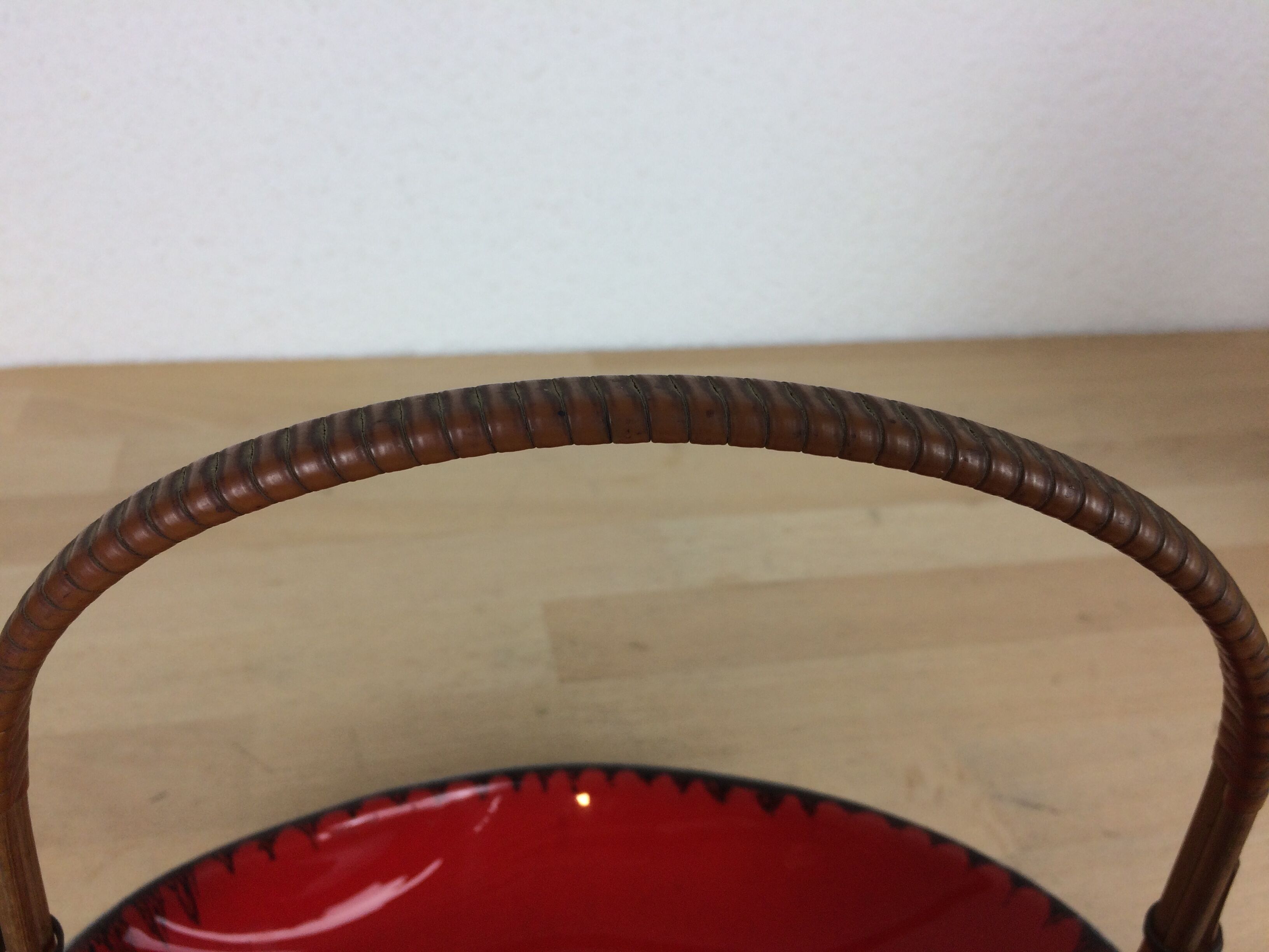 Empty pocket Elchinger ceramic black and red