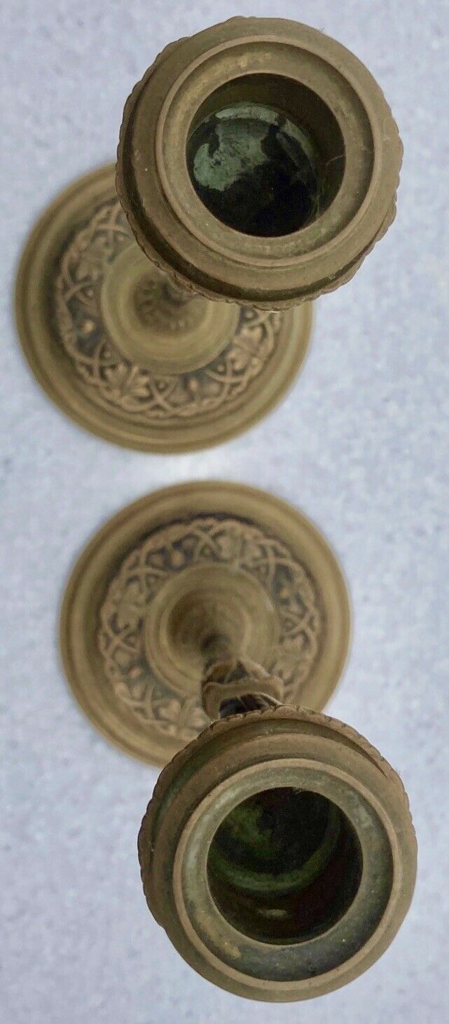 Pair of candlesticks old decor medallion a l antique signed F.Barbedienne