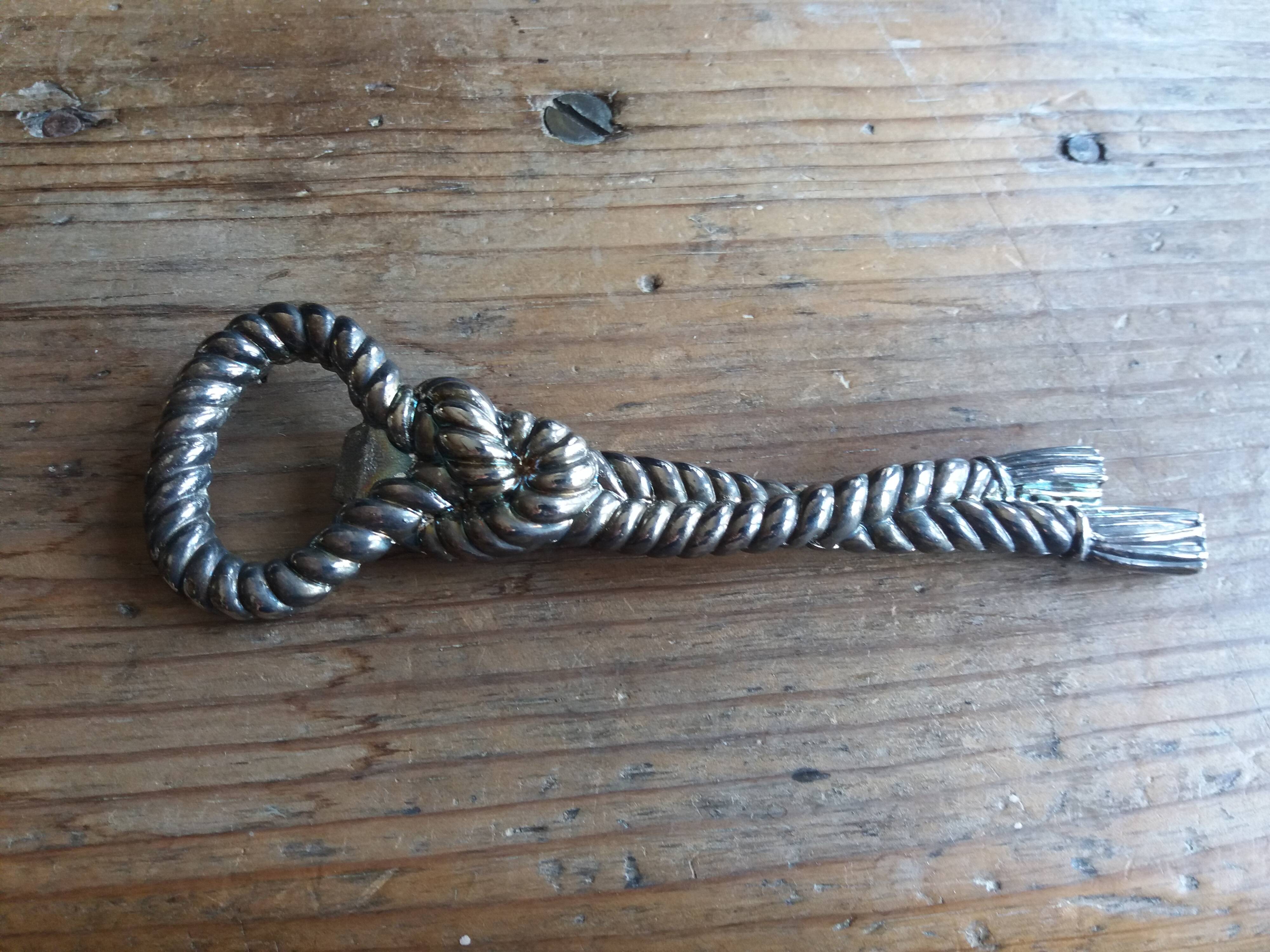 Silver metal rope bottle opener