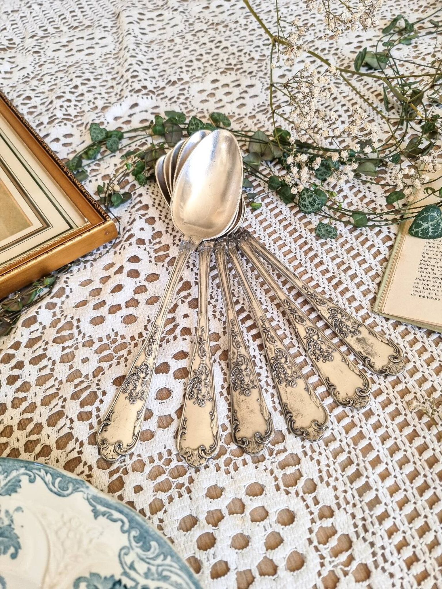 6 silver-plated metal soup spoons, 12g, art nouveau