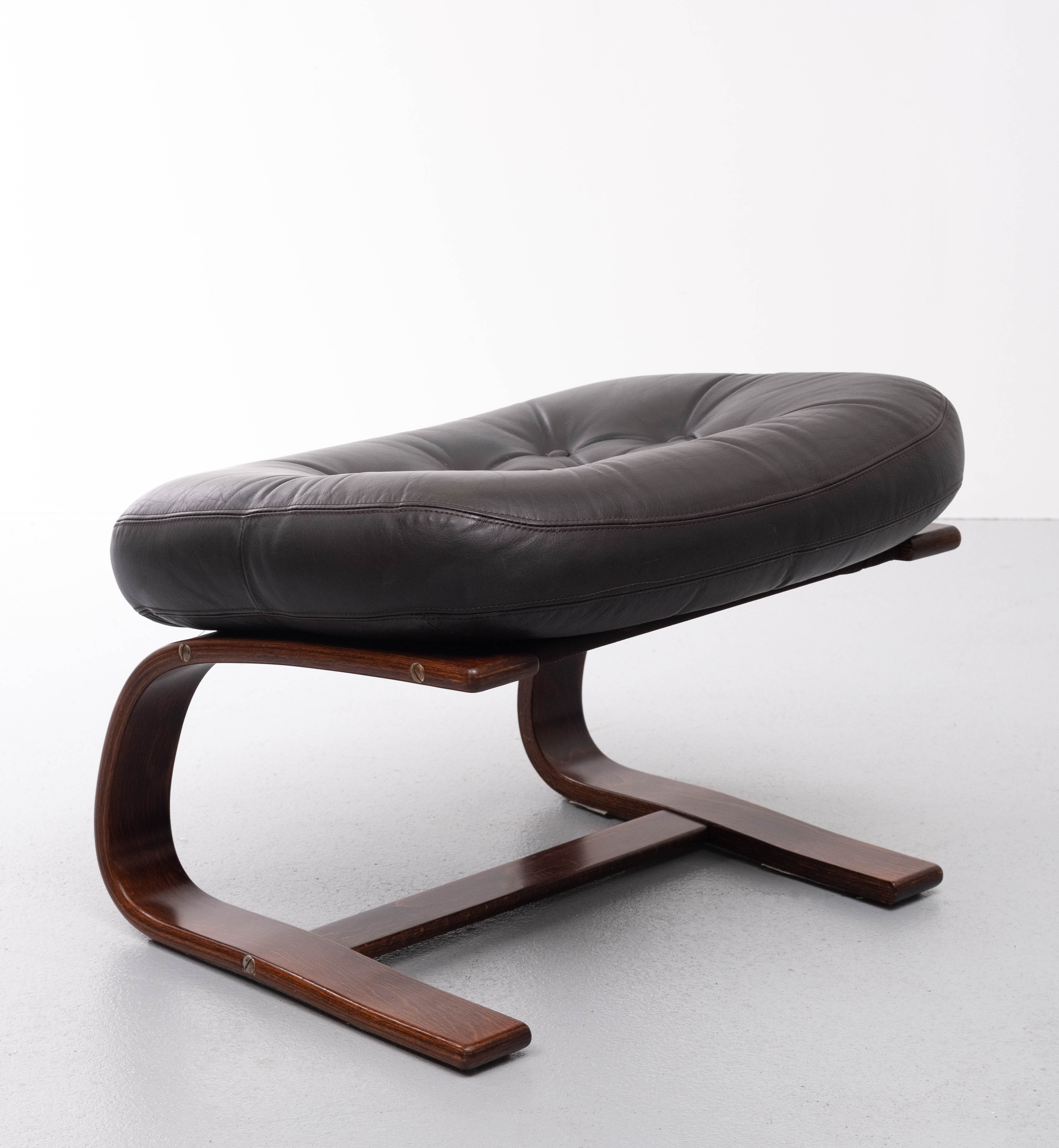 Kengu Leather Ottoman Rykken Norway 1960s