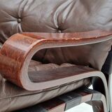 1970s, Norwegian design, Lounge chair model "Kengu" by Erde and Nordahl Solheim for Rybo Rykken