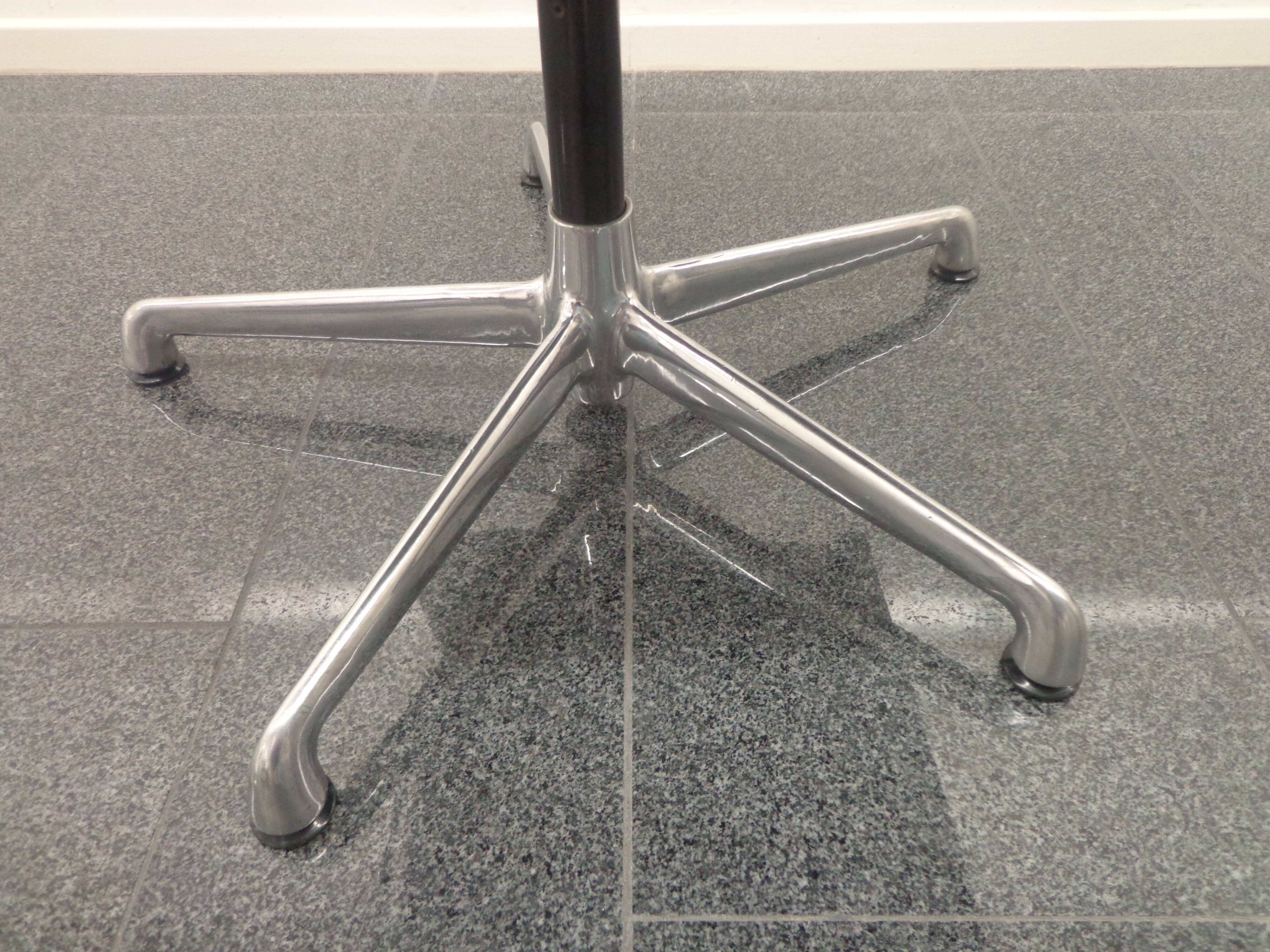 EA101 office chair by Charles & Ray Eames for ICF, 1970