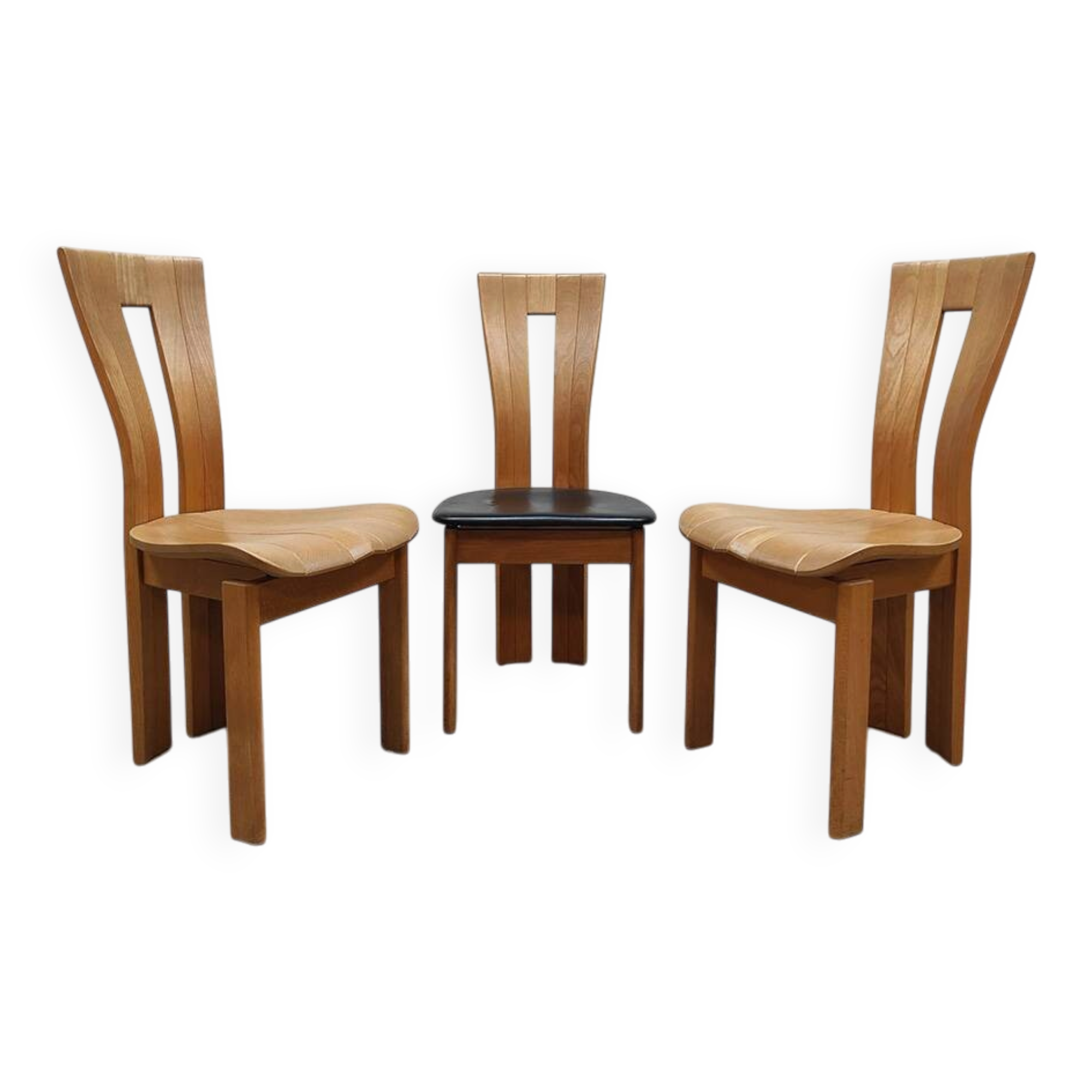 Vintage French design wooden dining chairs ‘Pierre Chapo style’