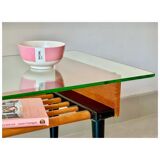 Table d'appoint en bois et verre