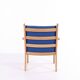 Hans J. Wegner – Lounge chair GE 284 – Getama – Oak & blue wool