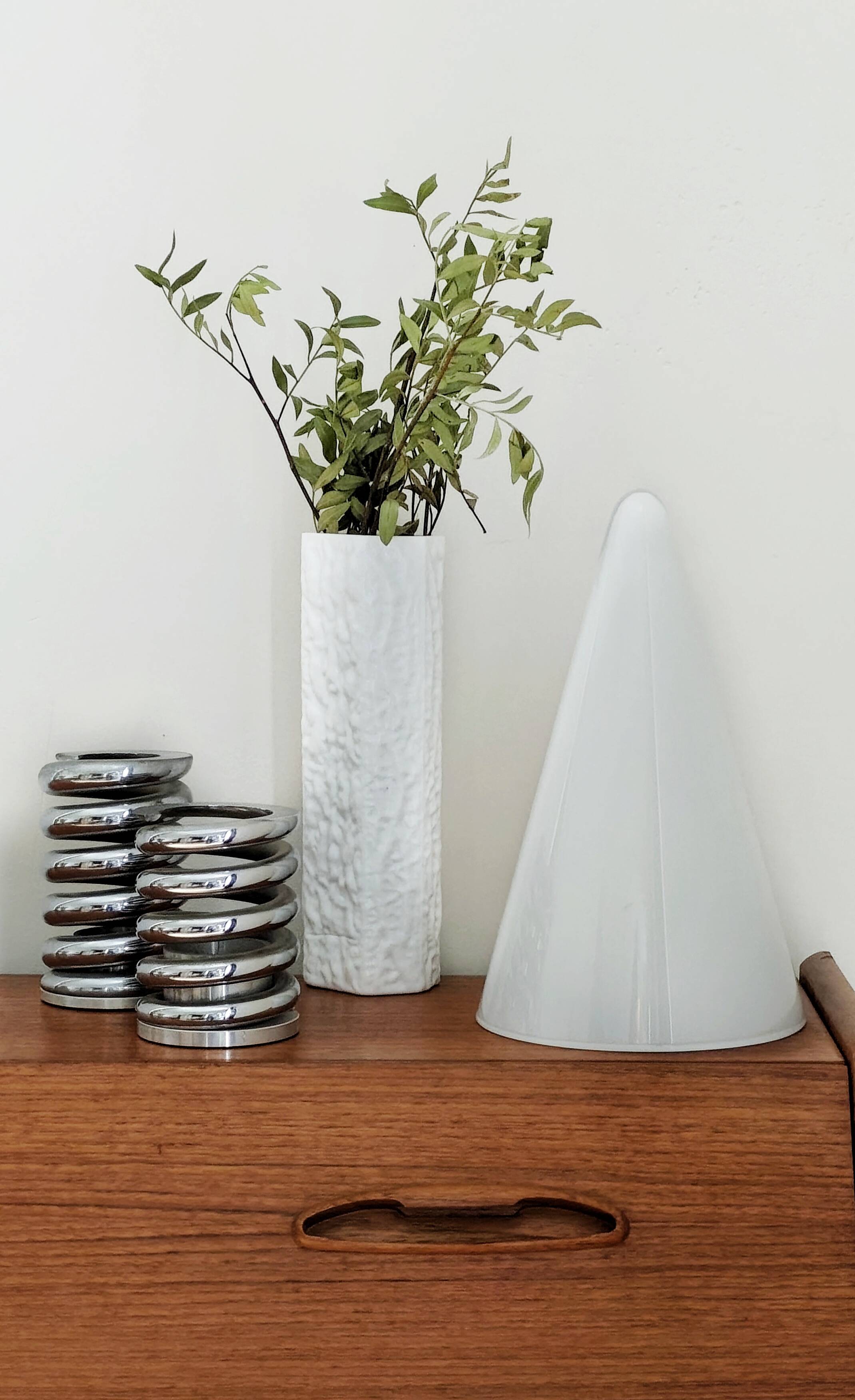 Steel "spring" pen holder pot – 1970s design