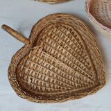 Composition of heart baskets