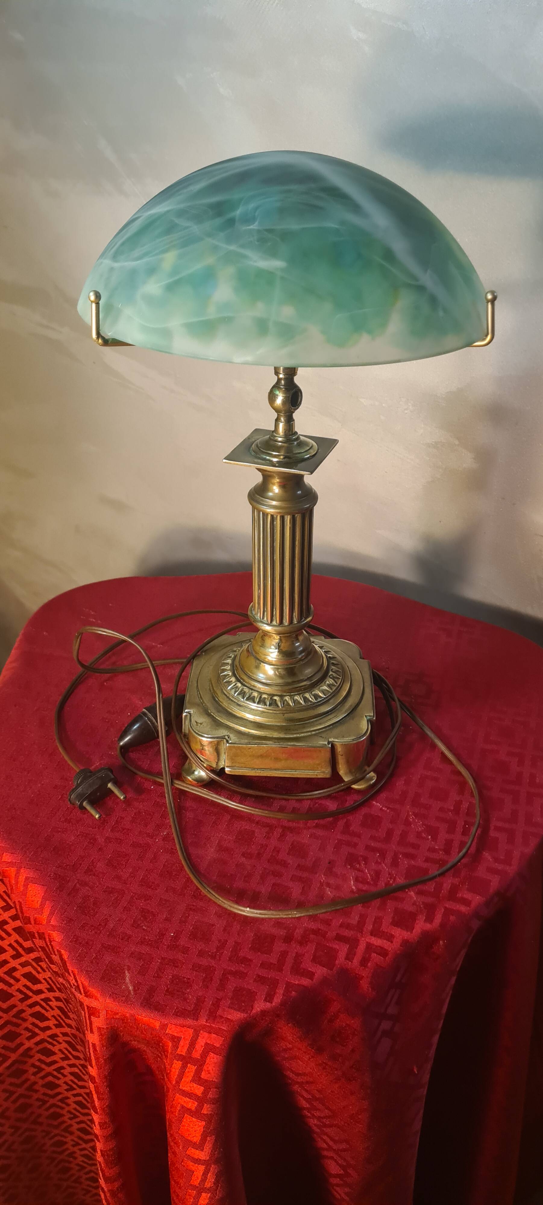 1930s bronze and brass desk lamp 39x22 superb glass lampshade elec ok