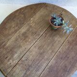 Round table at 2 vintage wood rabats