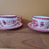 Henriot in Quimper - Set of 2 cups and saucers with a floral design.
