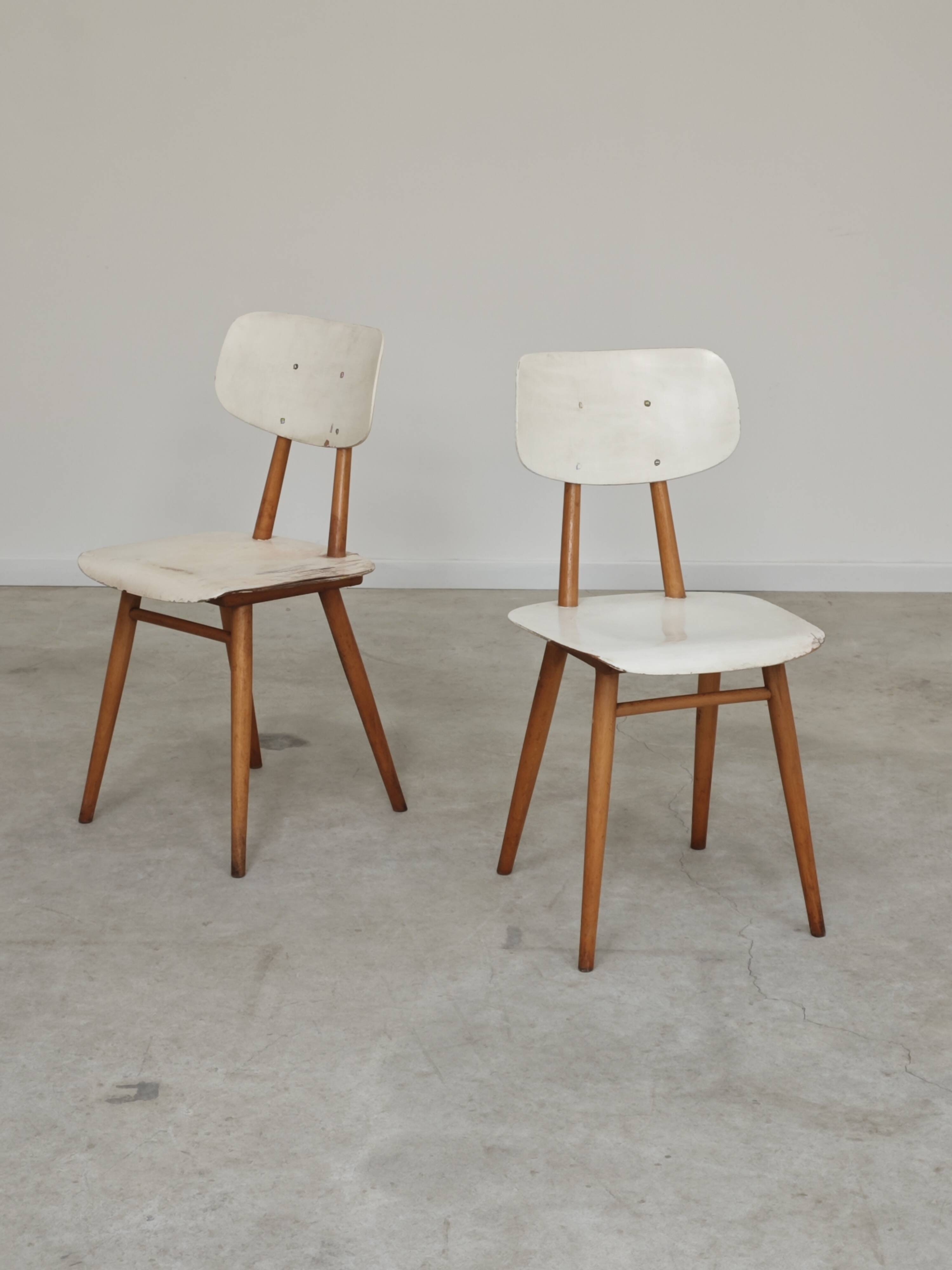 Pair of TON bystrice chairs, Thonet, white, Eastern Europe 1960.
