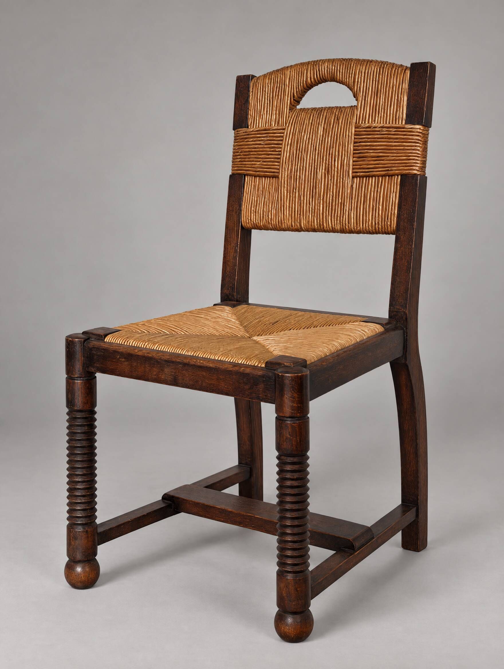 Suite de chaises par victor courtray
