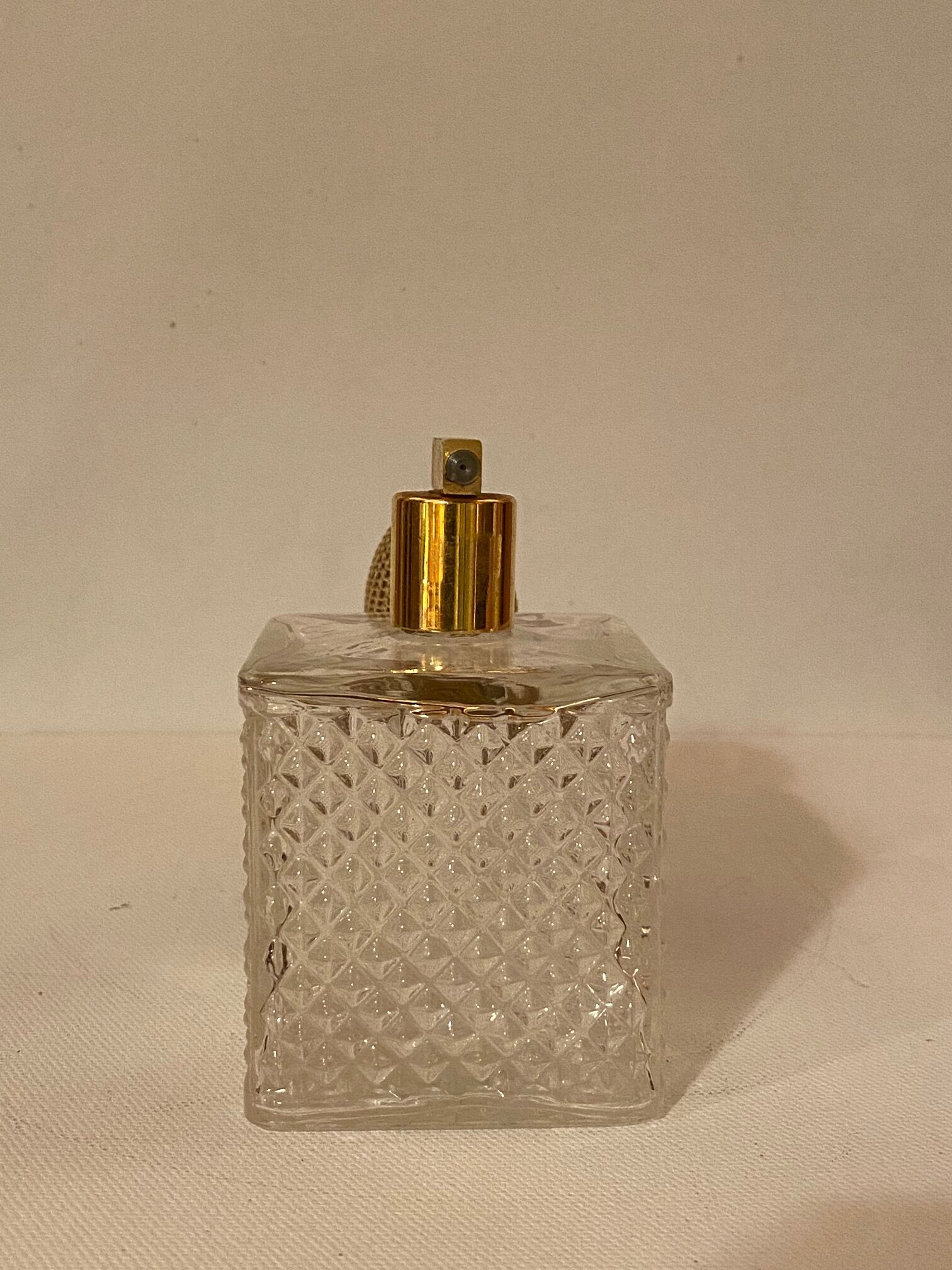 Glass perfume spray and vintage perfume atomizer gold pump